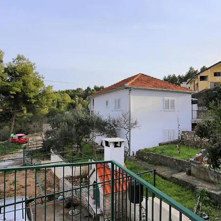 By The Sea Slatine, Ciovo - 16343 Apartment *